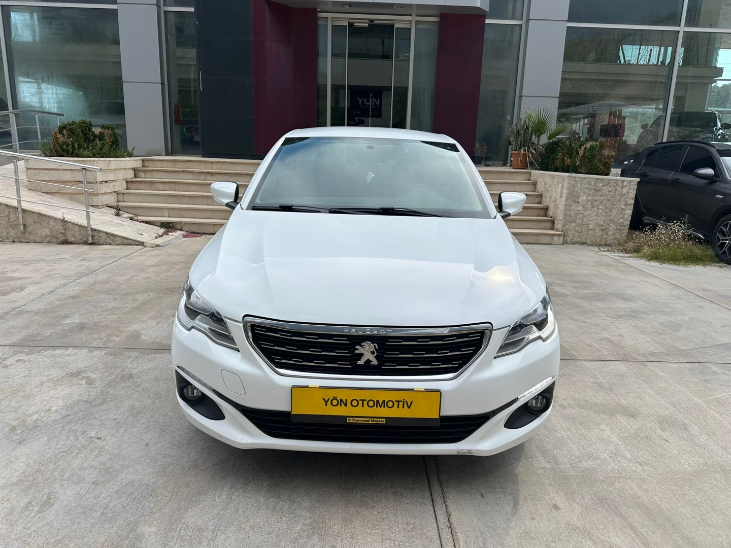 301 ALLURE 1.6 HDI 92