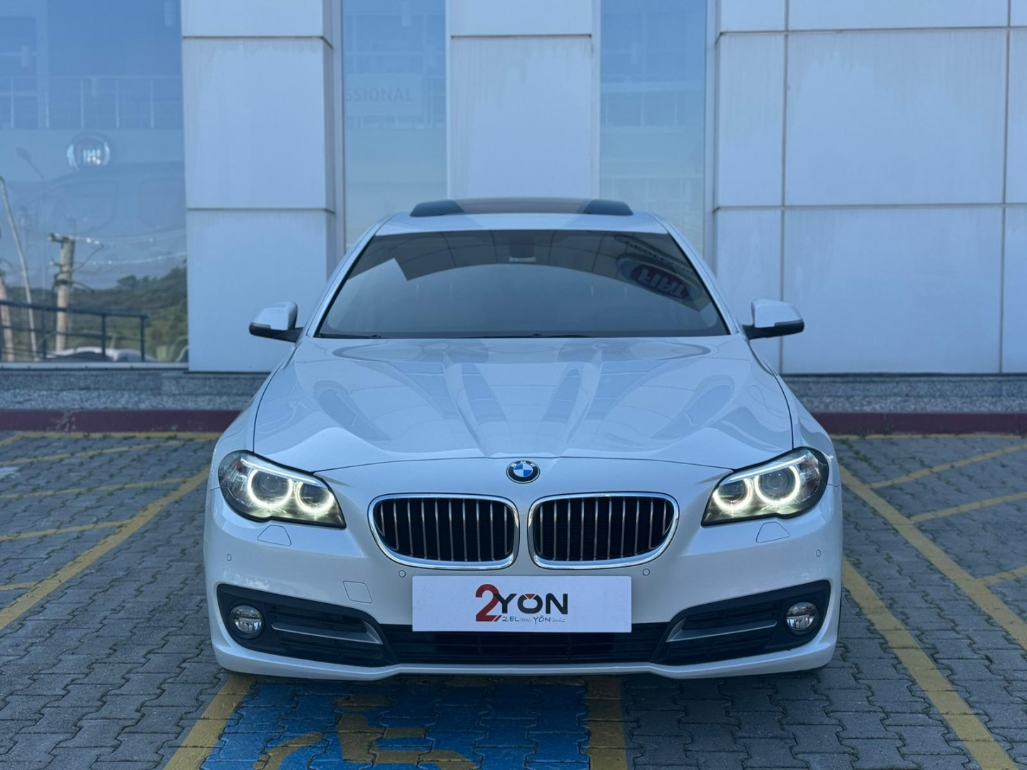 520i SEDAN 1.6 (170) EXECUTIVE PLUS