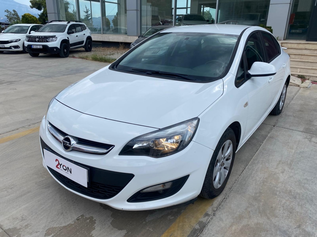 ASTRA SEDAN 1.4T EDİTİON PLUS