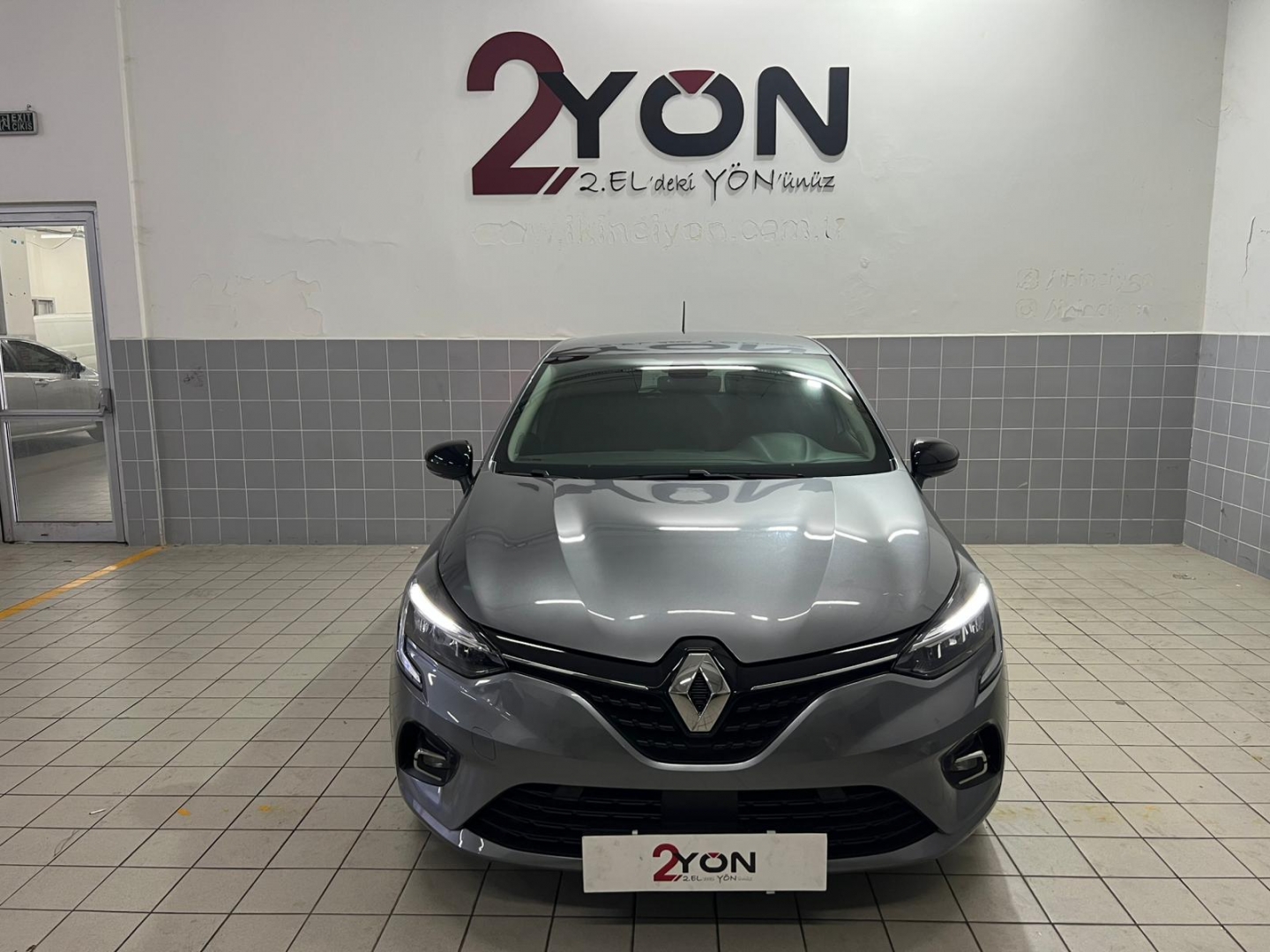 CLIO HB TOUCH 1.0 90 HP