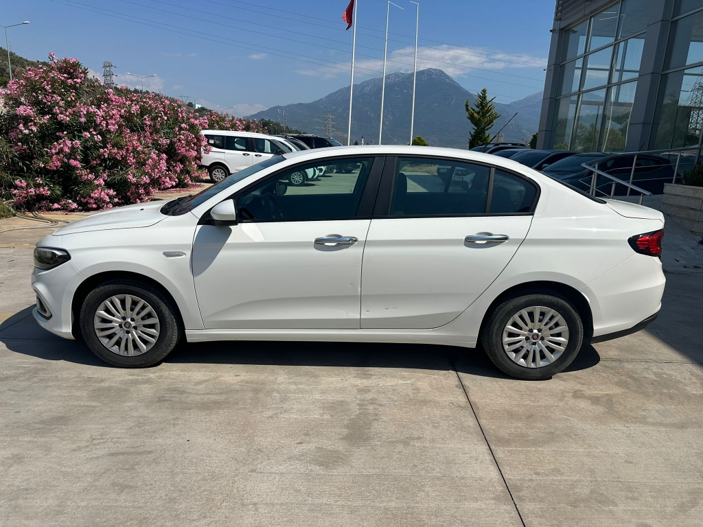 EGEA SEDAN EASY 1.4 FIRE 95 E6