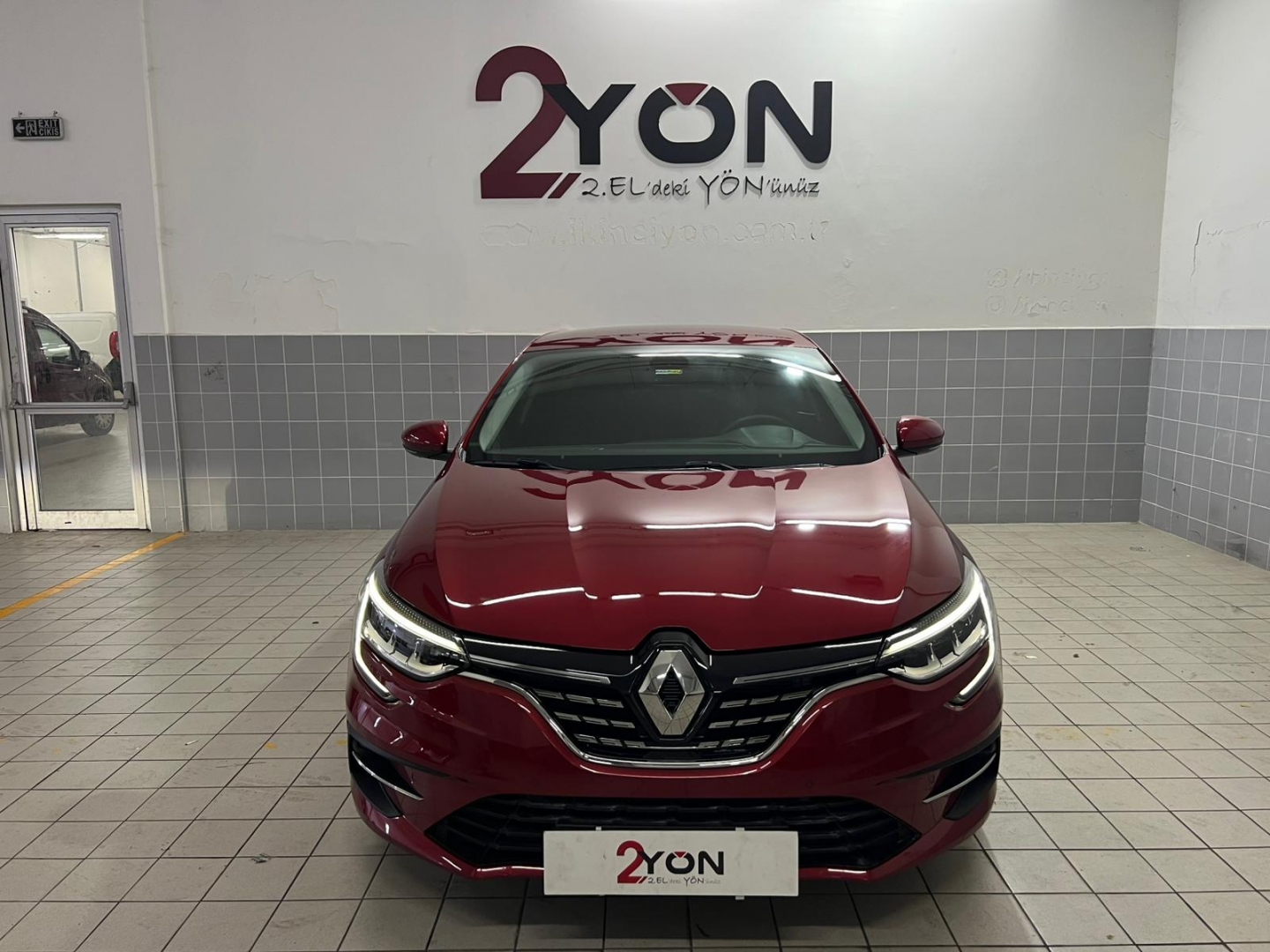 MEGANE SEDAN ICON 1.5 DCI EDC 110
