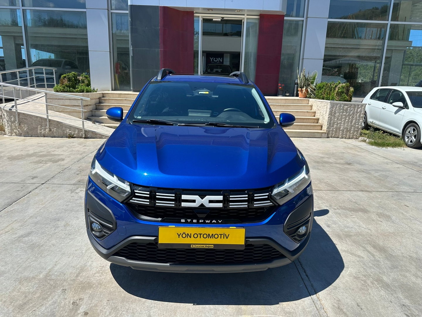 SANDERO STEPWAY 1.0 TCE EXPRESSİON