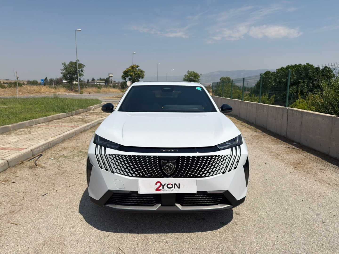 Yeni 3008 Allure 1.6 Plug-in Hybrid 195hp eDCS7